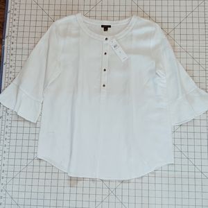 *SPRING SALE*White Ann Taylor linen and viscos blouse